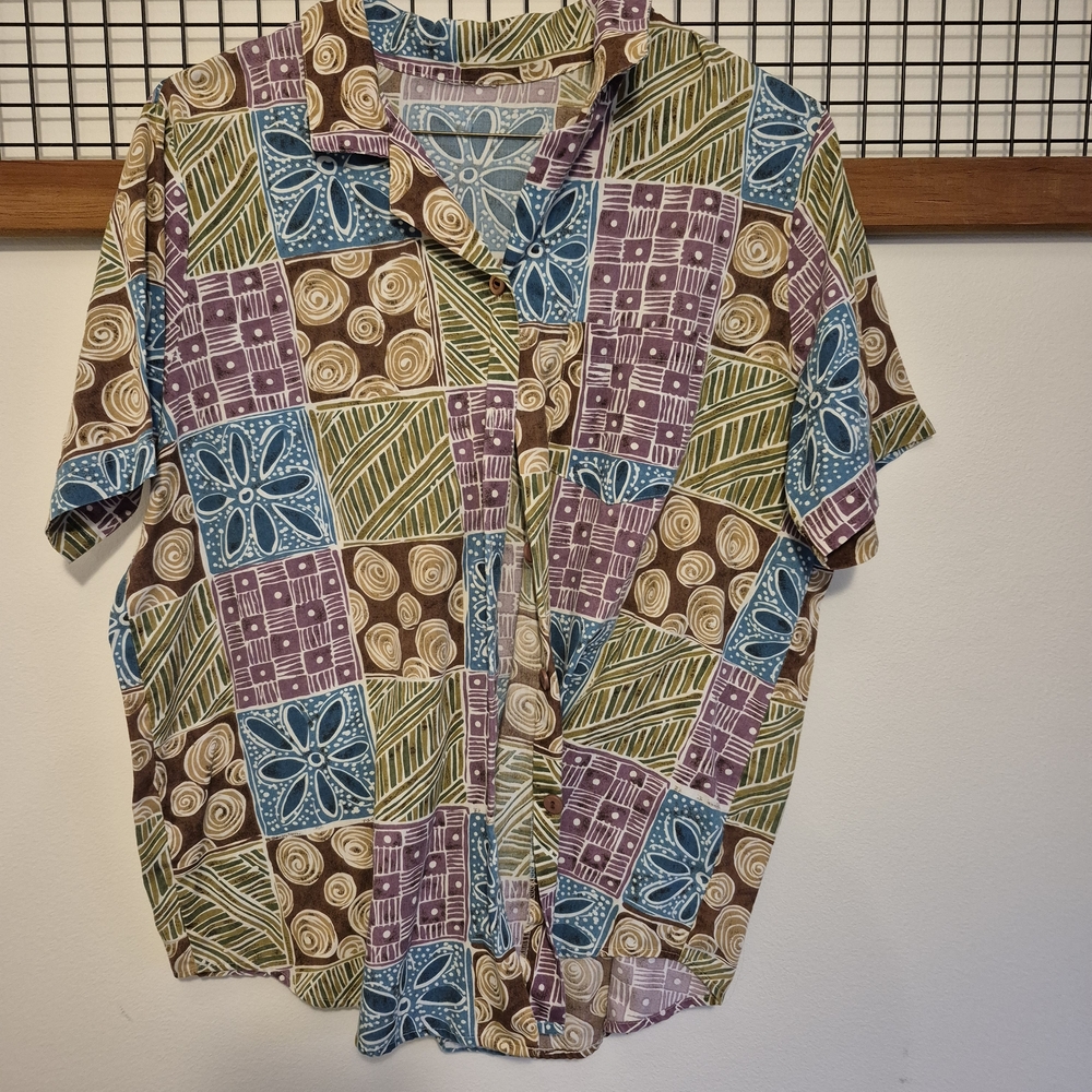 Multicolor Patterned Short Sleeve Shirt